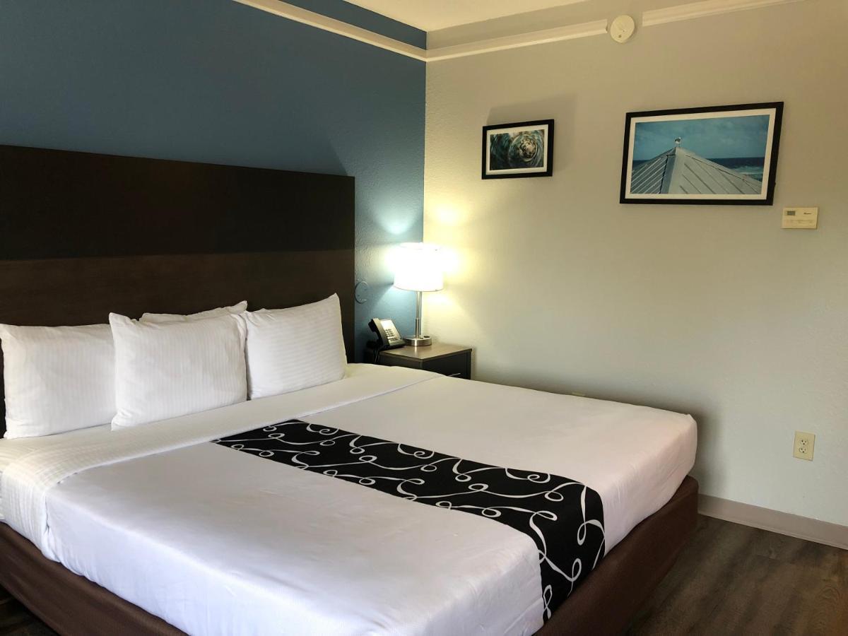 La Quinta By Wyndham Pcb Coastal Palms Hotel Upper Grand Lagoon Екстериор снимка
