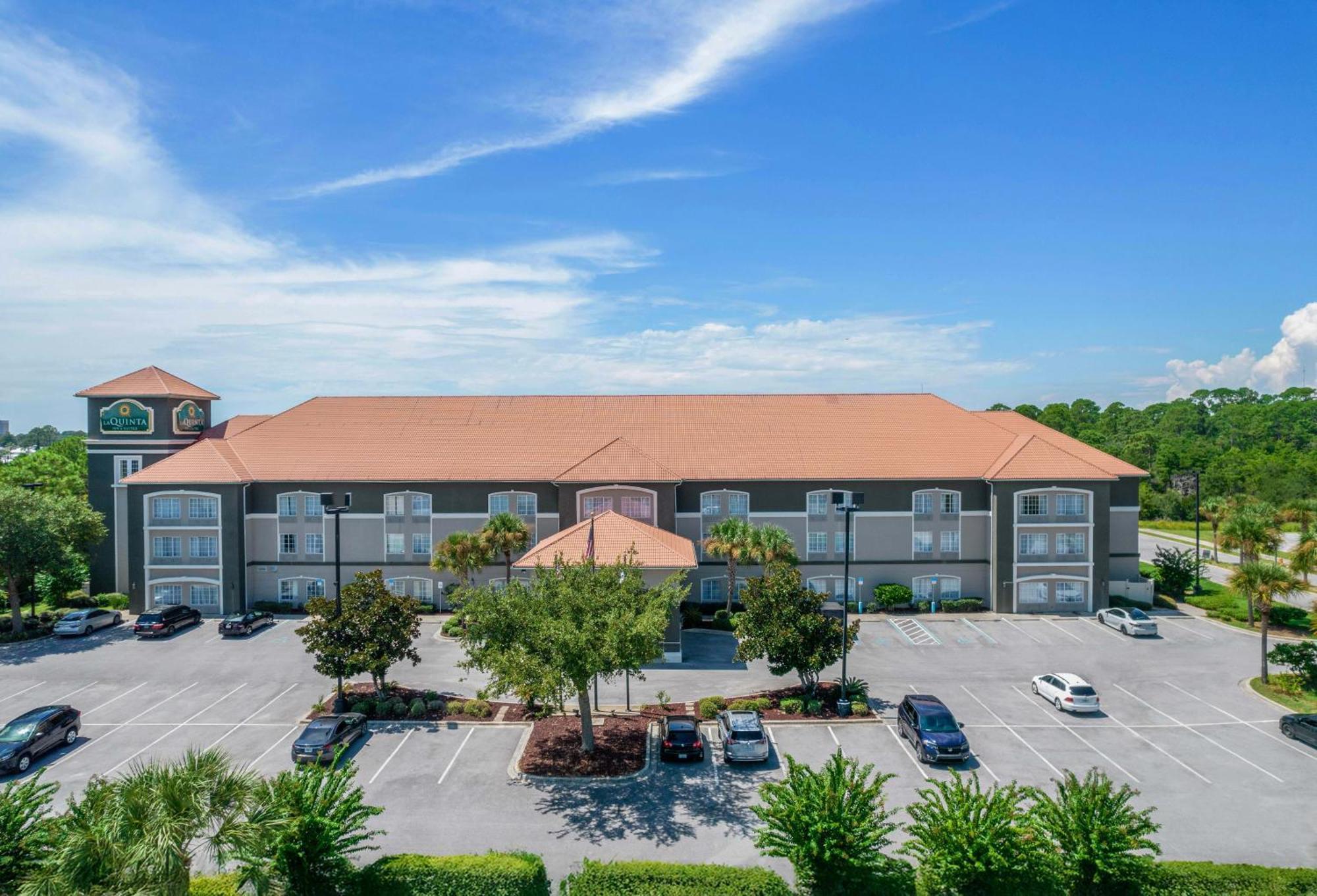 La Quinta By Wyndham Pcb Coastal Palms Hotel Upper Grand Lagoon Екстериор снимка